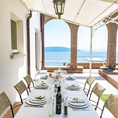 Le Selve View Villa