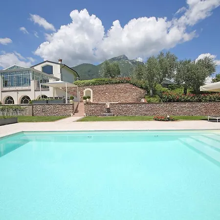 Villa Le Selve View *